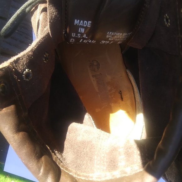 Timberland's Dark brown leather suede boots size 9M Vibram soles - Picture 14 of 15